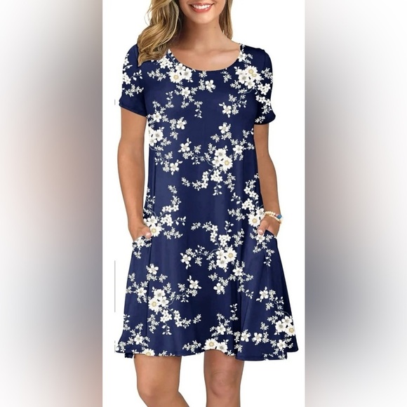 SOLD ANYJOIN Women's T Shirt Short Sleeve Swing Dress Pockets 2XL Floral  Blue - Picture 1 of 4